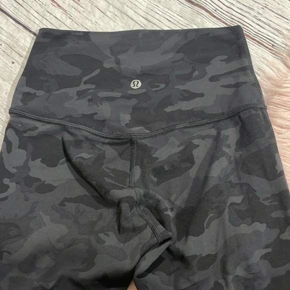 Lululemon Align Crop 21" Incognito Camo Multi Grey Nulu Leggings - Picture 10 of 11